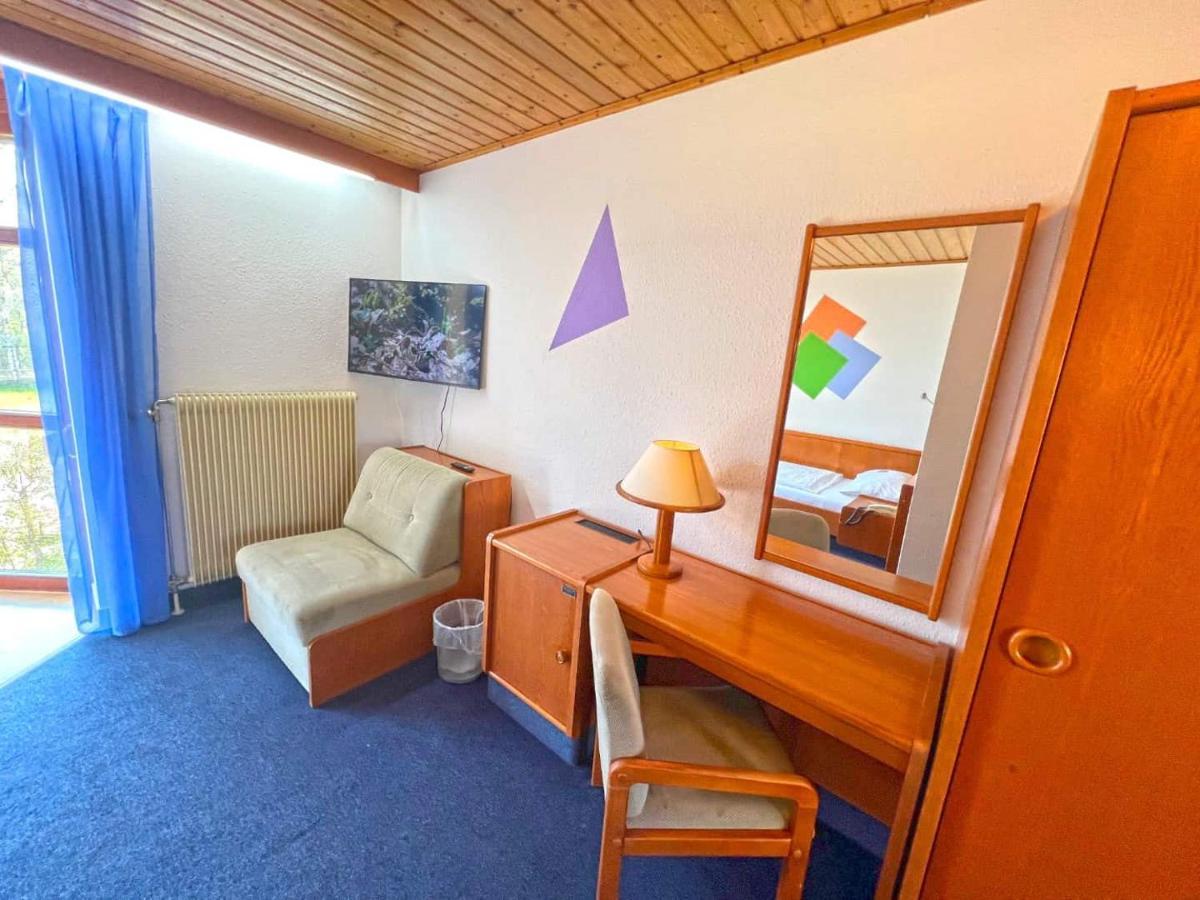 Hotel Und Restaurant Nehrener Hof Extérieur photo